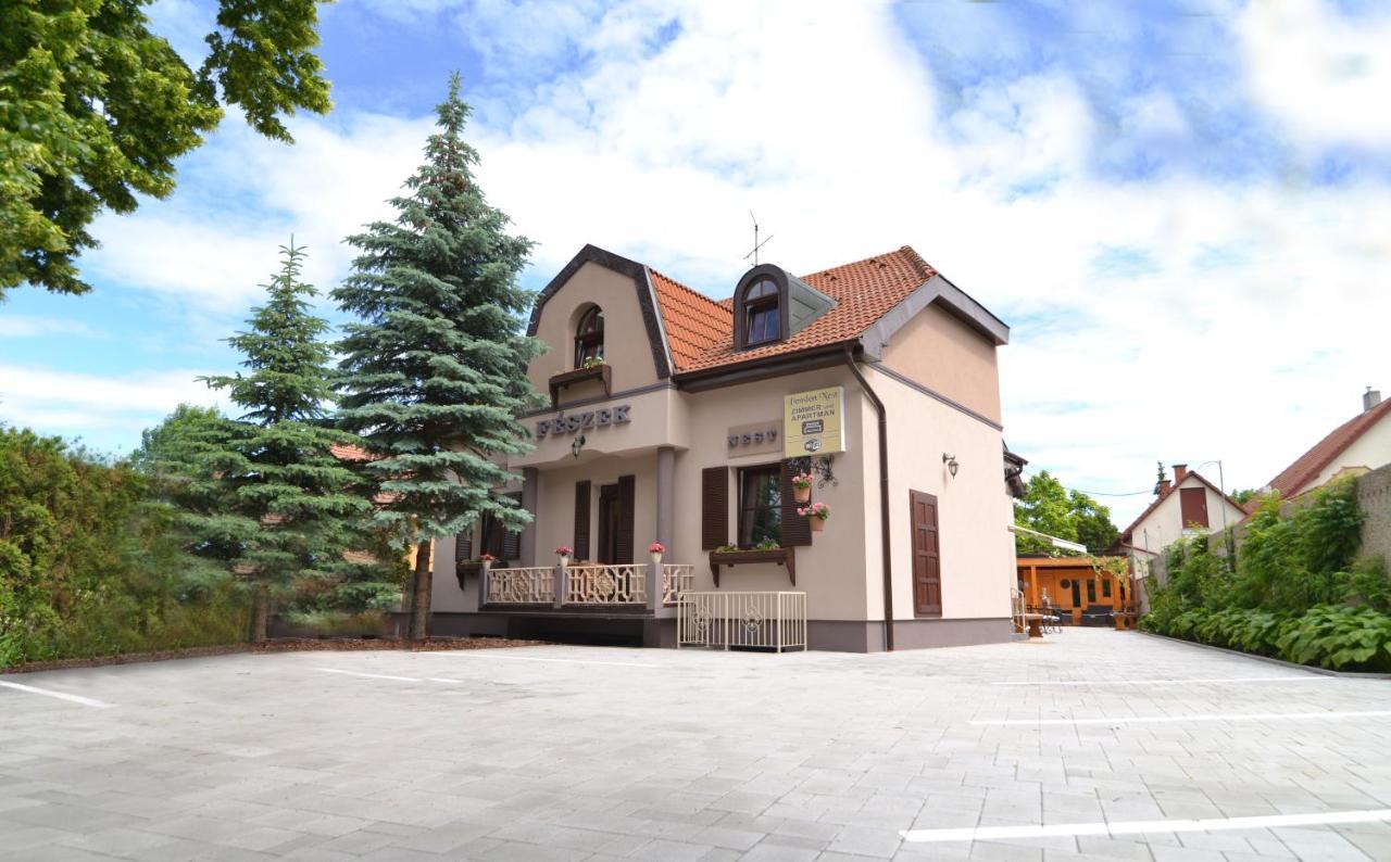 Pension Nest - Family Apartman Mosonmagyaróvár Exterior foto